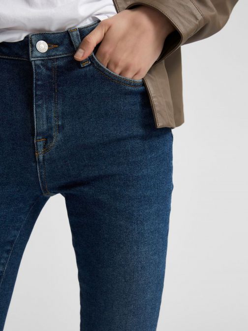 SKINNY FIT FARMERNADRÁG