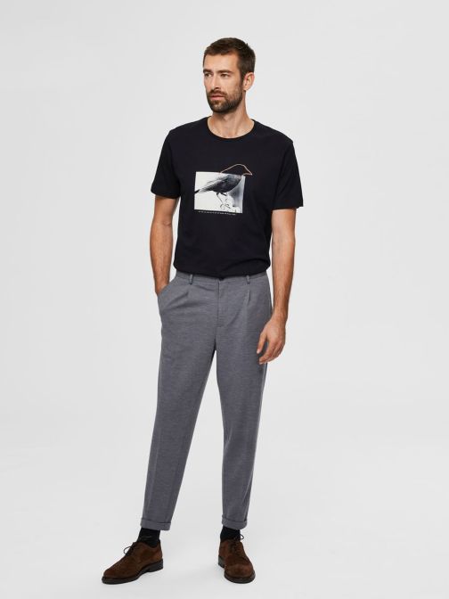 SLIM FIT ÖLTÖNYNADRÁG