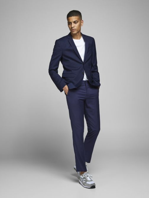 SZUPER SLIM FIT ÖLTÖNYZAKÓ