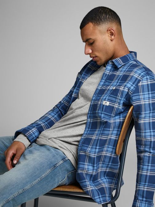 O-NYAKÚ HOSSZÚ UJJÚ PÓLÓ