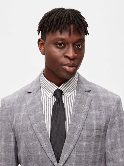 ÚJRAHASZNOSÍTOTT POLIÉSZTER NYAKKENDŐ