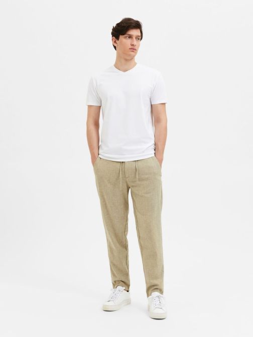 REGULAR FIT V-NYAKÚ PÓLÓ