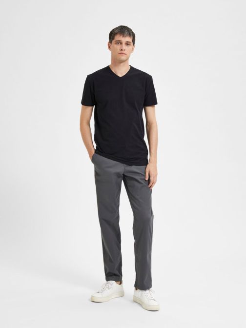 REGULAR FIT V-NYAKÚ PÓLÓ