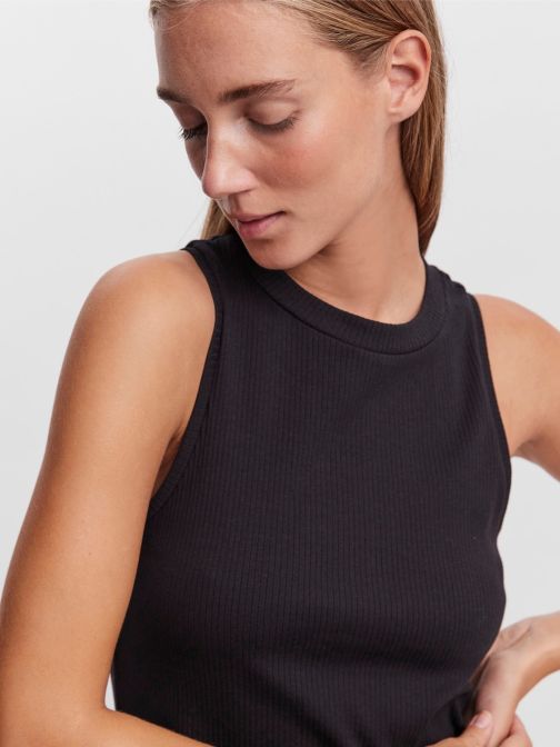 KEREK NYAKÚ HOSSZÚ RUHA