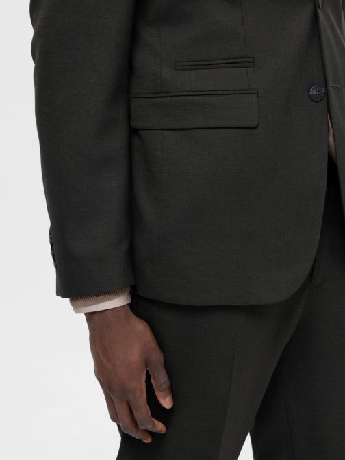 SLIM FIT ÖLTÖNYZAKÓ 