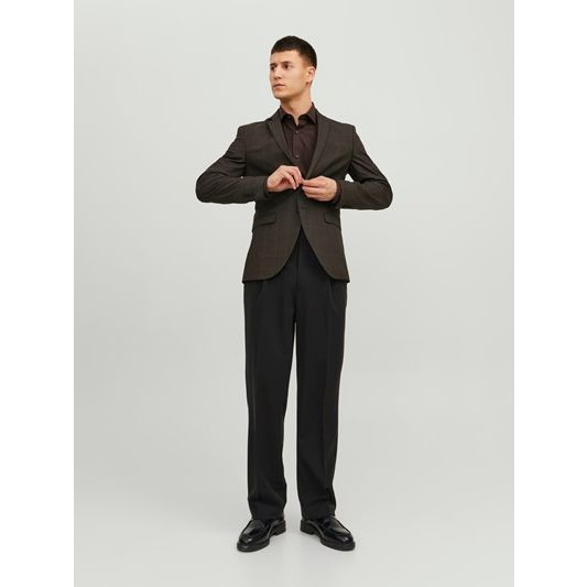 SZUPER SLIM FIT ÖLTÖNYZAKÓ