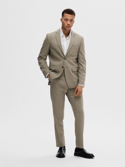 SLIM FIT ÖLTÖNYZAKÓ 