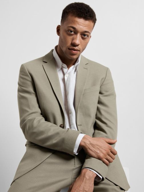 SLIM FIT ÖLTÖNYZAKÓ 