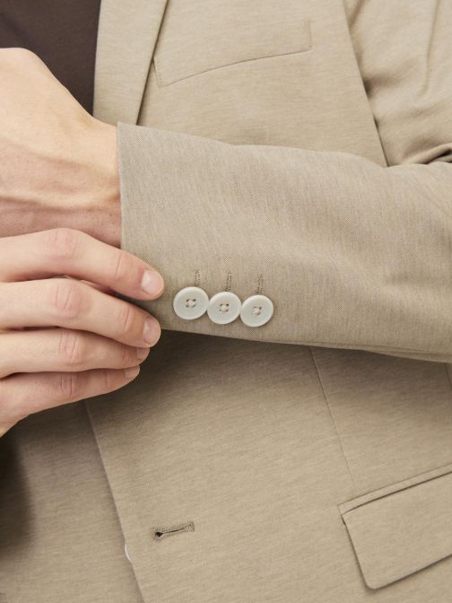 SLIM FIT ÖLTÖNYZAKÓ