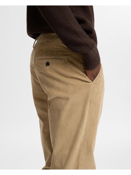 STRAIGHT FIT CHINO PANTS