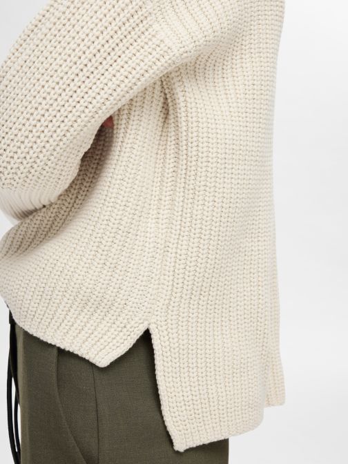 KÖTÖTT MAGAS NYAKÚ PULÓVER 