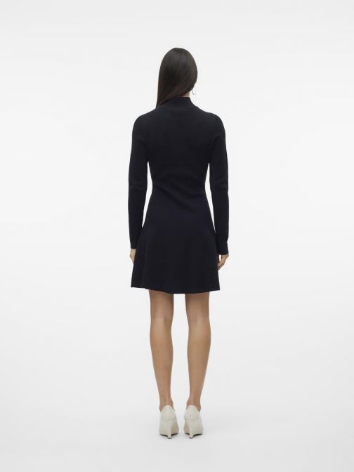 KÖTÖTT GARBÓ RUHA 