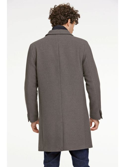 GYAPJÚTARTALMÚ KABÁT 