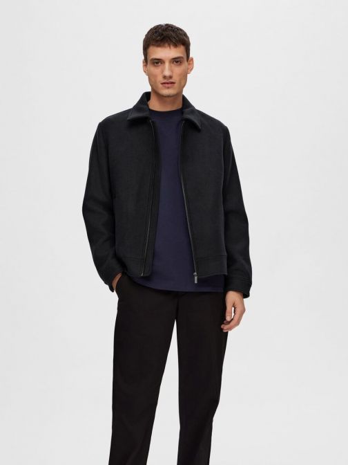 GYAPJÚTARTALMÚ DZSEKI 