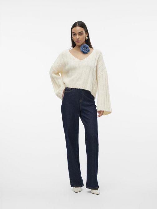 V-NYAKÚ RÖVID KÖTÖTT PULÓVER 