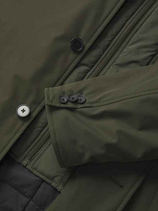 MAGAS NYAKÚ HOSSZÚ KABÁT 