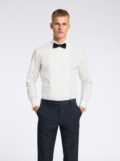 SLIM FIT SZMOKING ING