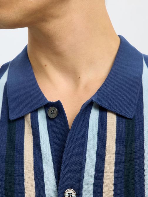 KÖTÖTT CSÍKOS KARDIGÁN 