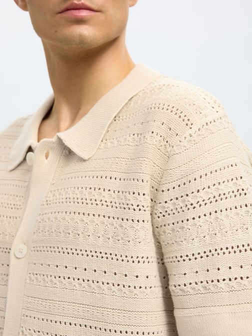 LYUKMINTÁS KÖTÖTT KARDIGÁN 