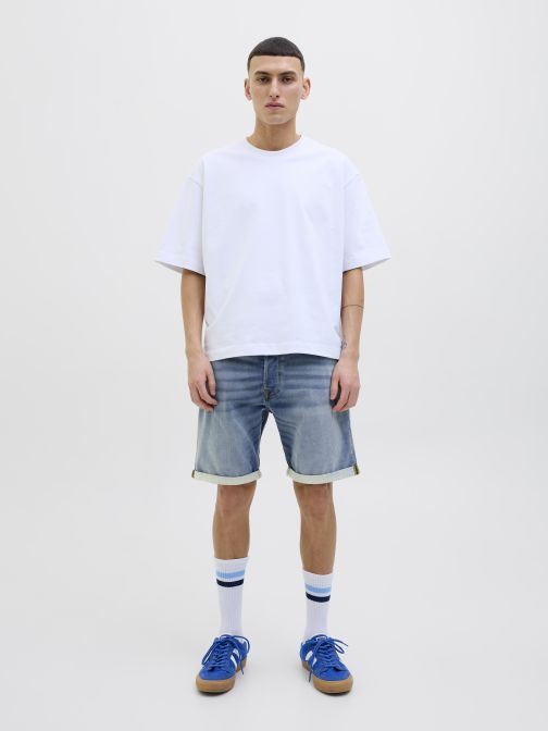 REGULAR FIT FARMER RÖVIDNADRÁG 