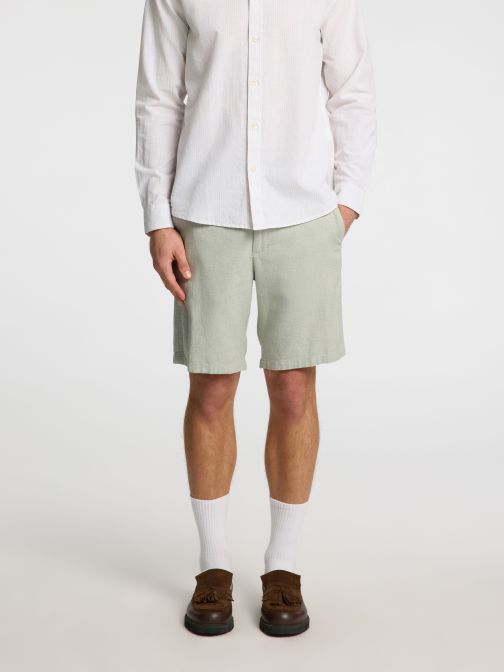 LENVÁSZONTARTALMÚ RÖVIDNADRÁG