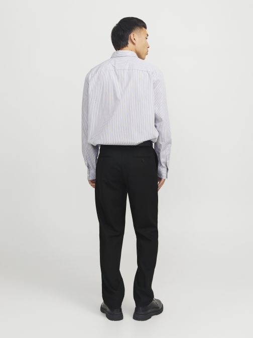 REGULAR FIT ÖLTÖNYNADRÁG