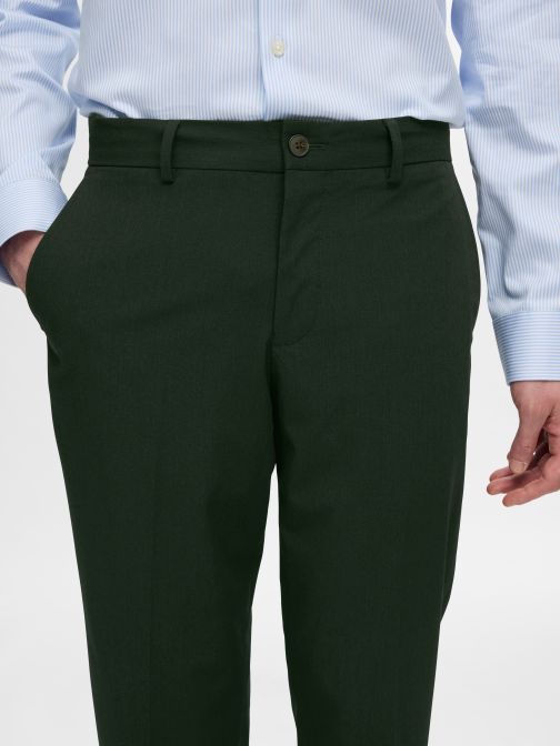 SLIM FIT ÖLTÖNYNADRÁG