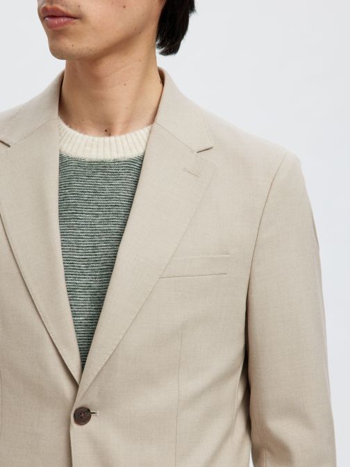 SLIM FIT ÖLTÖNYZAKÓ 