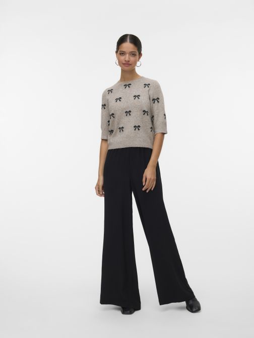 O-NYAKÚ KÖTÖTT PULÓVER  