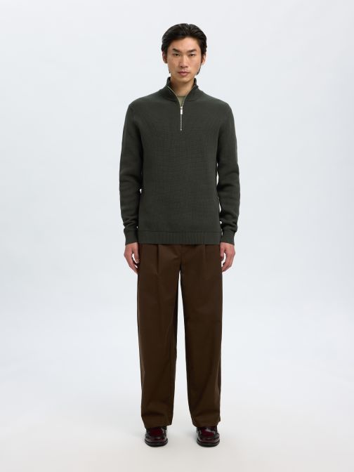 HALF ZIP PULLOVER