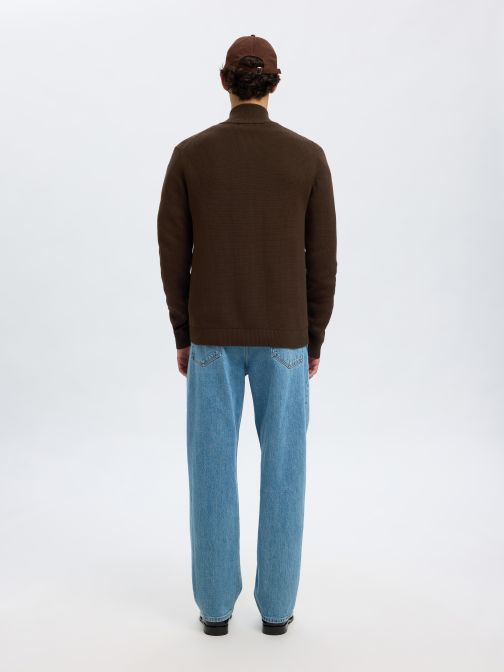 KNITTED PULLOVER