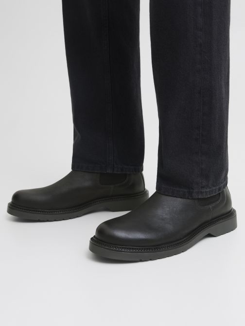 LEATHER BOOTS