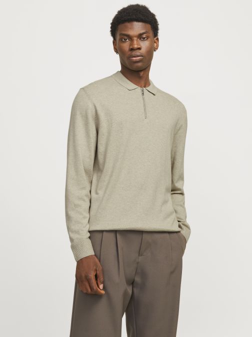 HALF ZIPPED KNITTED POLO