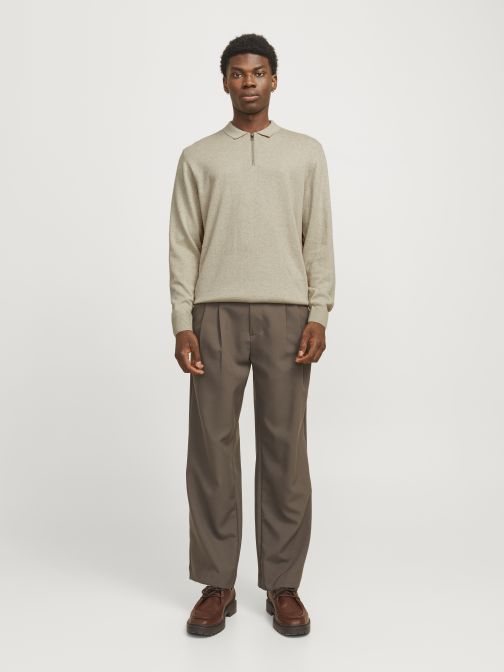 HALF ZIPPED KNITTED POLO