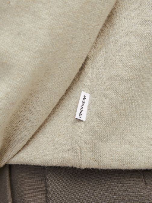 HALF ZIPPED KNITTED POLO