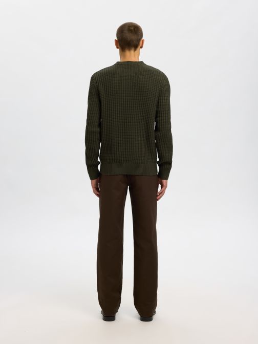 STRUCTURED KNITTED PULLOVER