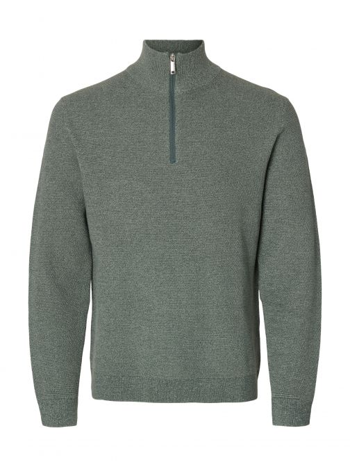 HALF ZIPPED KNITTED PULLOVER