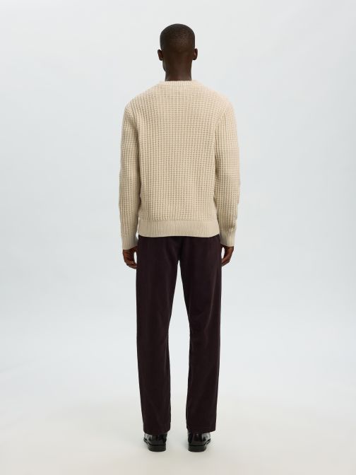 STRUCTURED KNITTED PULLOVER
