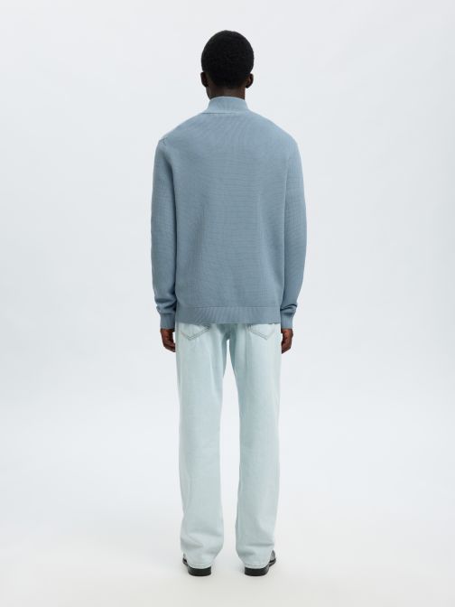 HALF ZIP PULLOVER