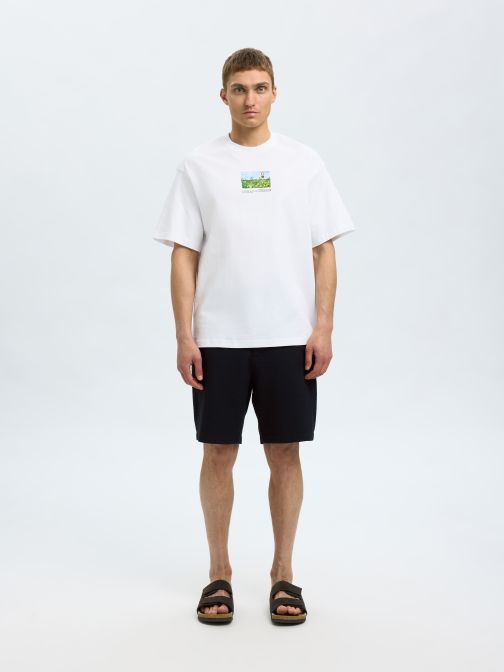 REGULAR FIT SHORTS