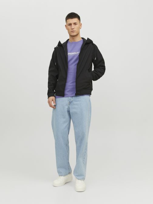 WATER-RESISTANT JACKET