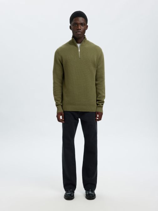 HALF ZIP PULLOVER