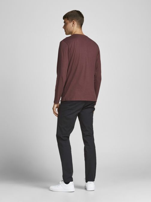 CHINO PANTS