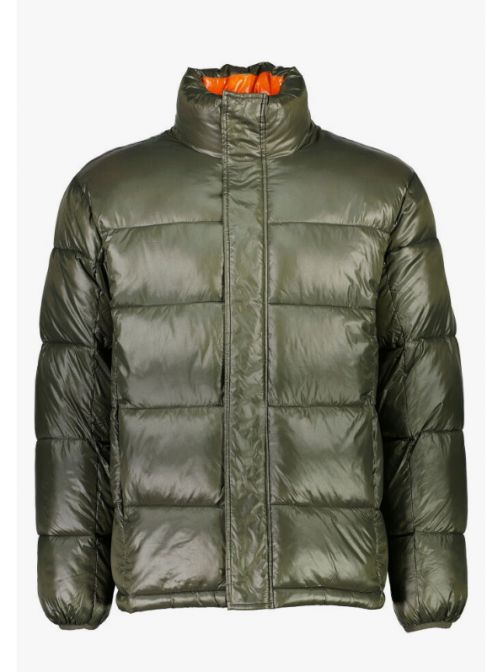 MAGAS NYAKÚ BÉLELT KABÁT 