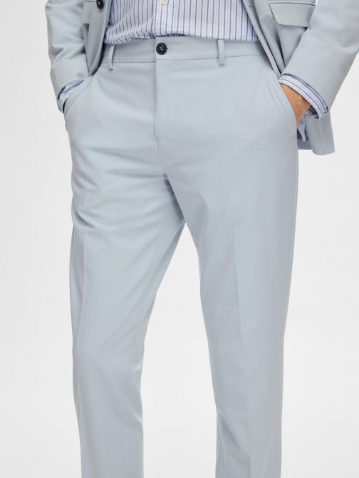 SLIM FIT ÖLTÖNYNADRÁG