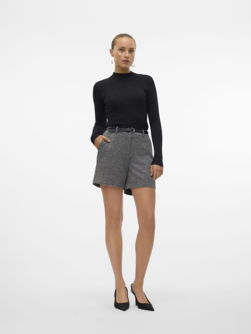 RÖVIDNADRÁG ÖVVEL 