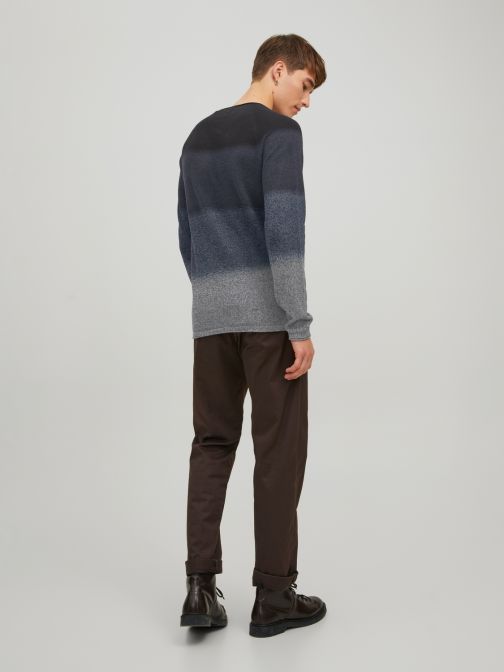 KNITTED PULLOVER