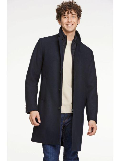 GYAPJÚTARTALMÚ KABÁT 