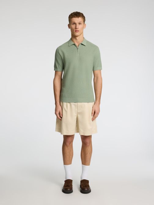 KÖTÖTT CIPZÁRAS GALLÉROS PÓLÓ