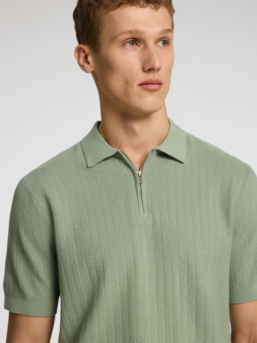 KÖTÖTT CIPZÁRAS GALLÉROS PÓLÓ